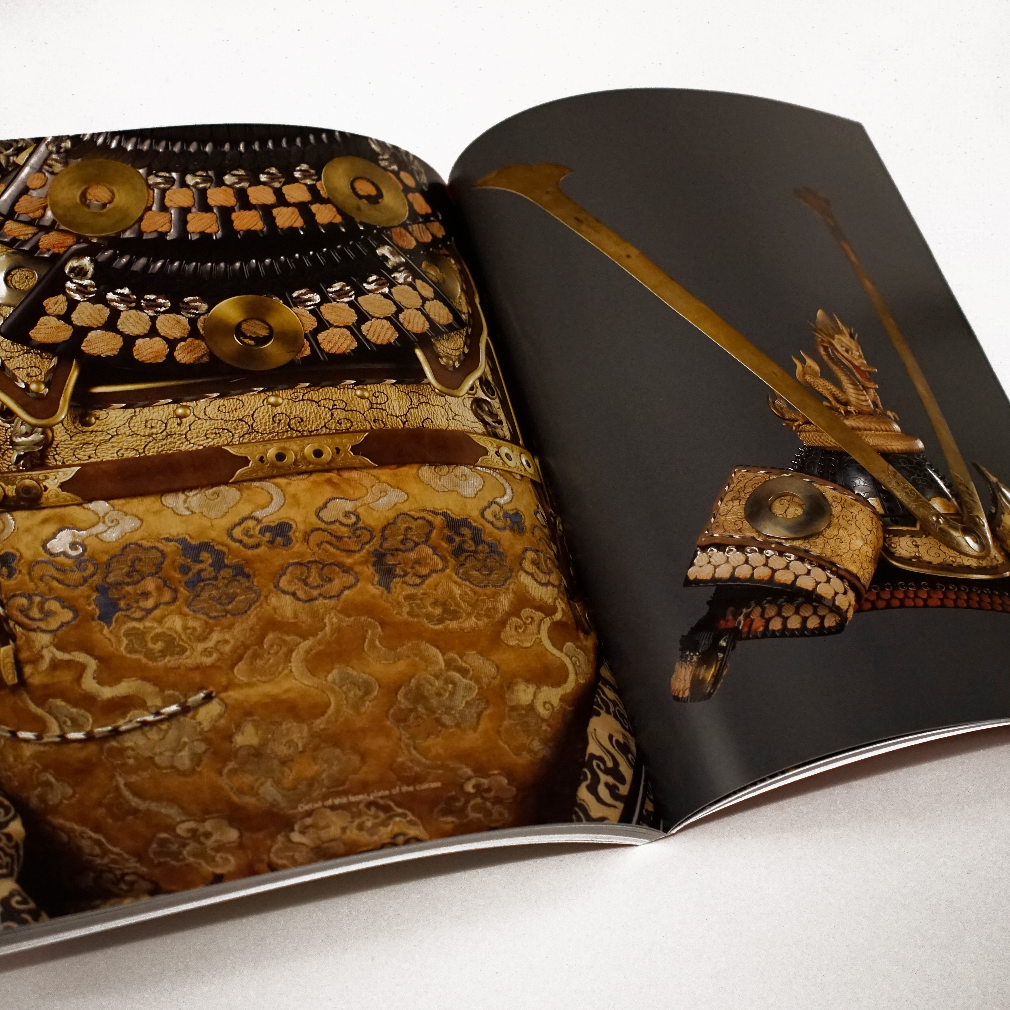 Catalogue: „Armours of the Samurai“