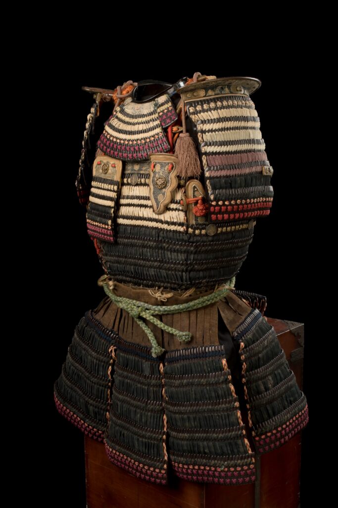 Dō maru, Samurai armour, Kamakura period, Mongolian invasion