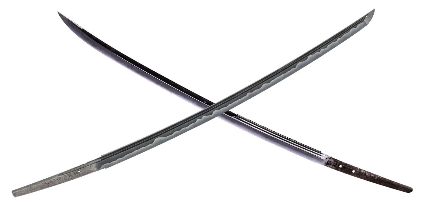 Zwei gekreuzte Katana-Klingen von Masayuki und Munetsugu mit sichtbarer Signatur, Samurai Museum Berlin